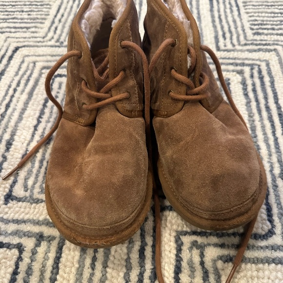 Neumel Ugg - Picture 2 of 6